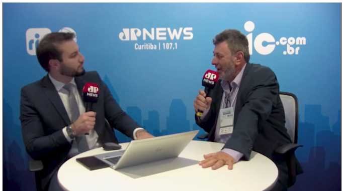 Acompanhe a entrevista do Presidente do CIEDEPAR -Airton Agnolin, concedida à Jovem Pan News, durante o V congresso Estadual de Educação